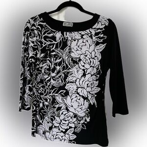 JM Collection Black & White Floral Top Gathered Waist Rhinestone Detail Size MP